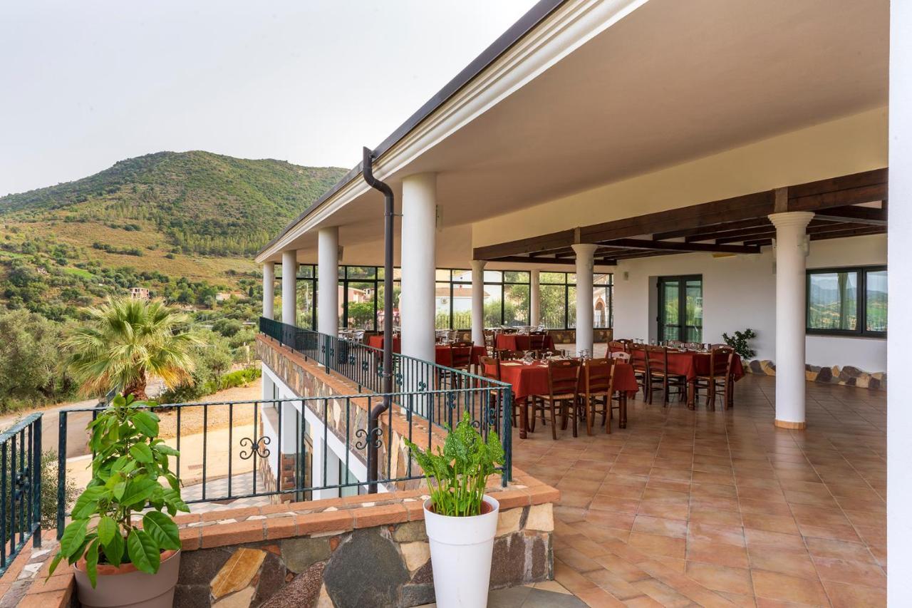 Jerzu Hotel Is Murtas מראה חיצוני תמונה