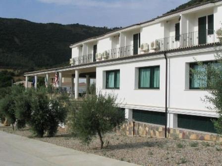 Jerzu Hotel Is Murtas מראה חיצוני תמונה